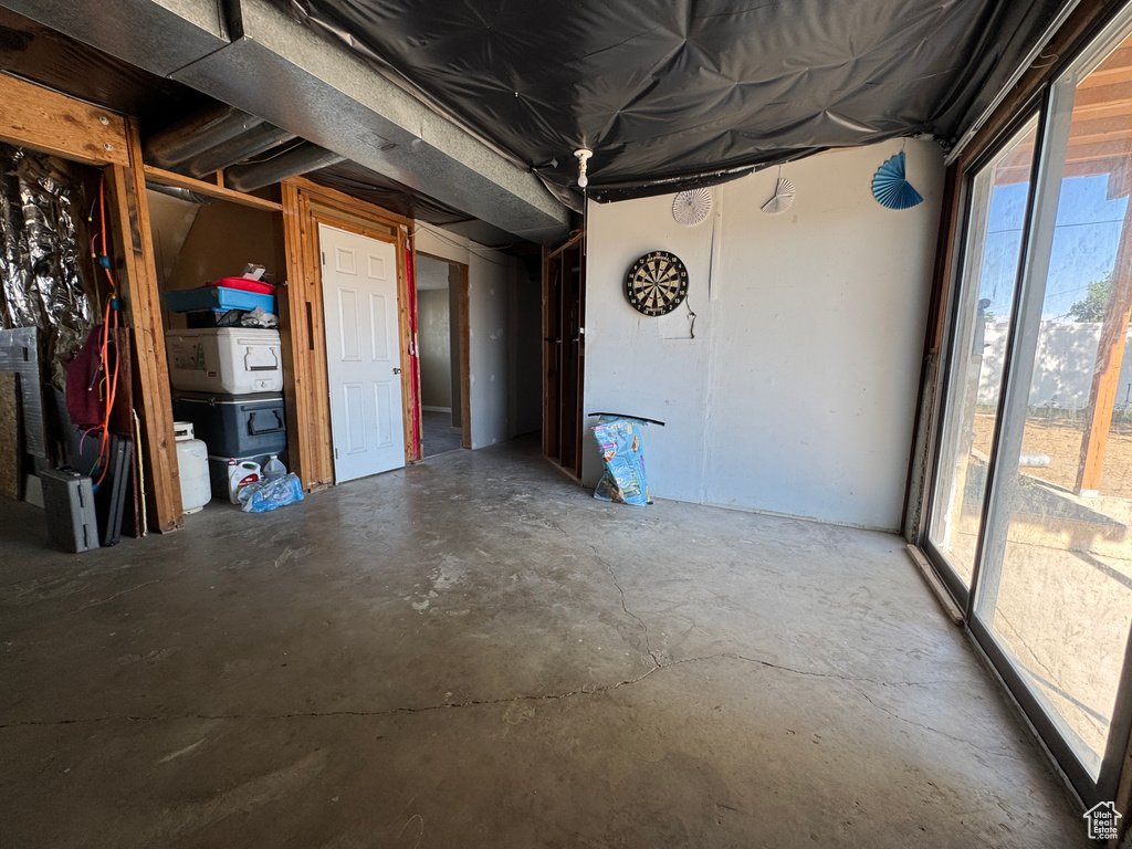 631 WEST MAIN ST Wellington, UT 84542