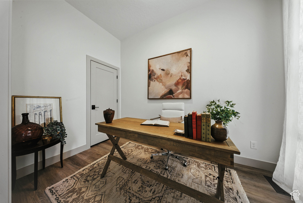 2009 E BEVERLY DR Holladay, UT 84117