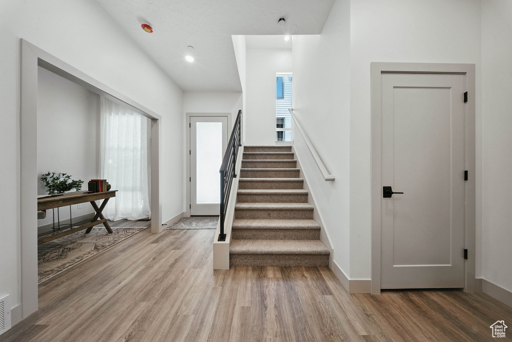 2009 E BEVERLY DR Holladay, UT 84117