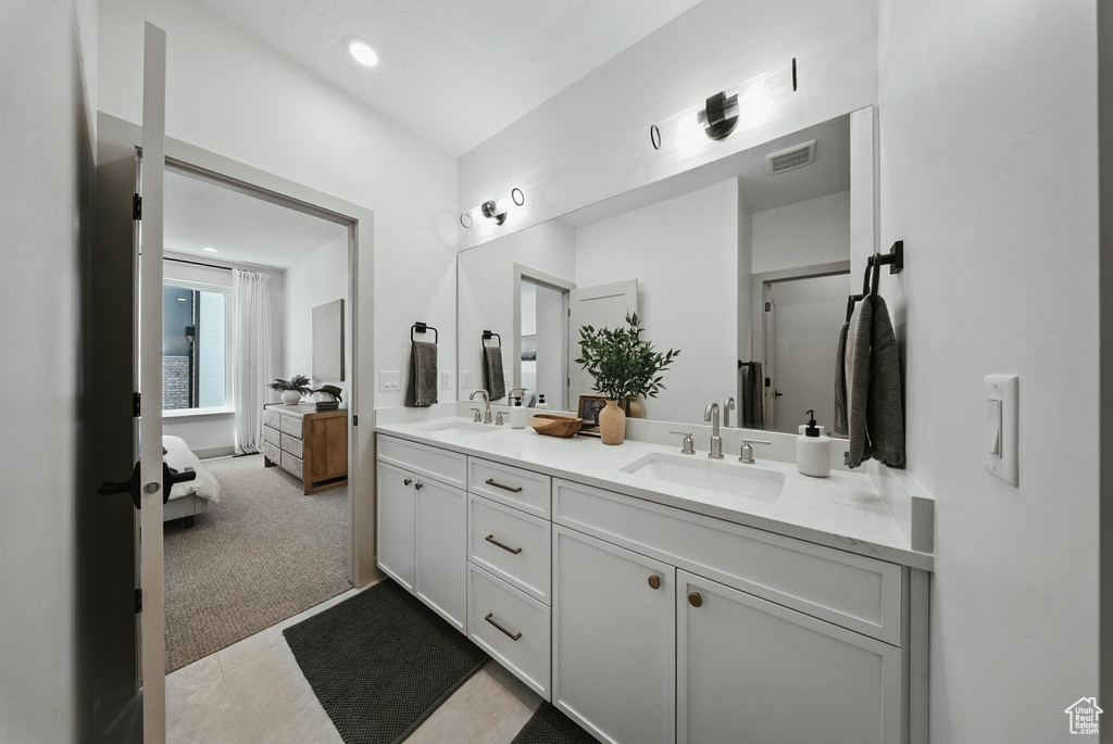 2009 E BEVERLY DR Holladay, UT 84117
