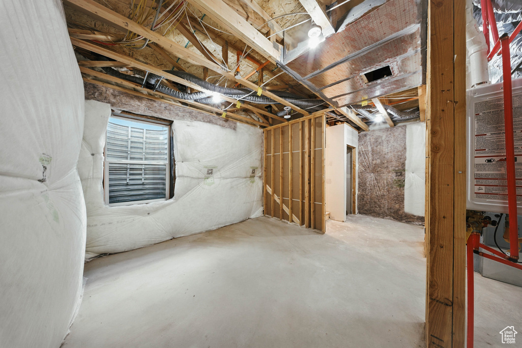 2009 E BEVERLY DR Holladay, UT 84117