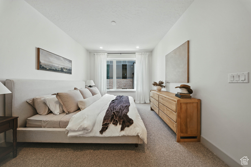2009 E BEVERLY DR Holladay, UT 84117