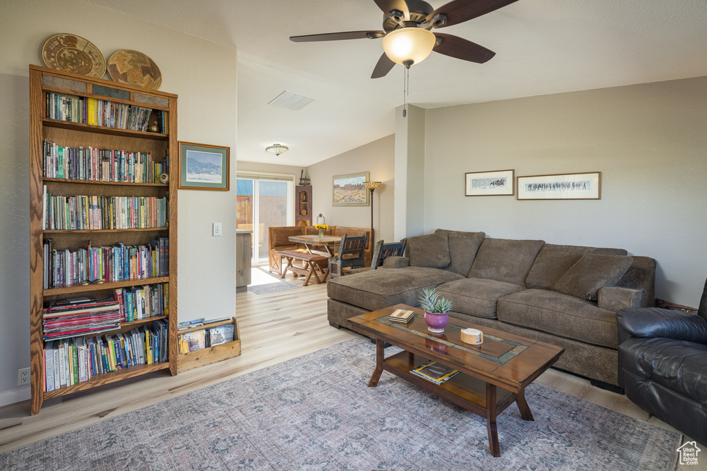 460 E BOWEN CIR Moab, UT 84532