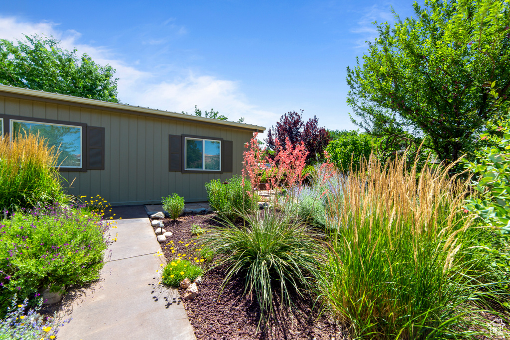 460 E BOWEN CIR Moab, UT 84532