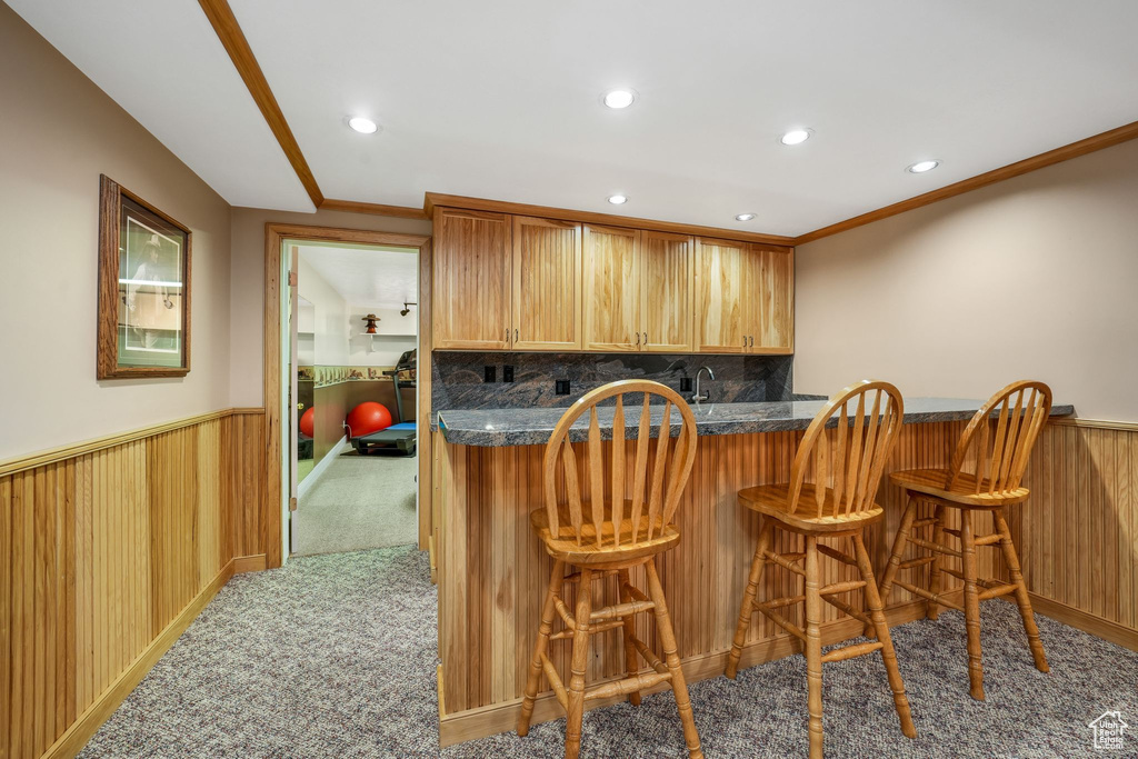 219 DEERHOLLOW CIR North Salt Lake, UT 84054