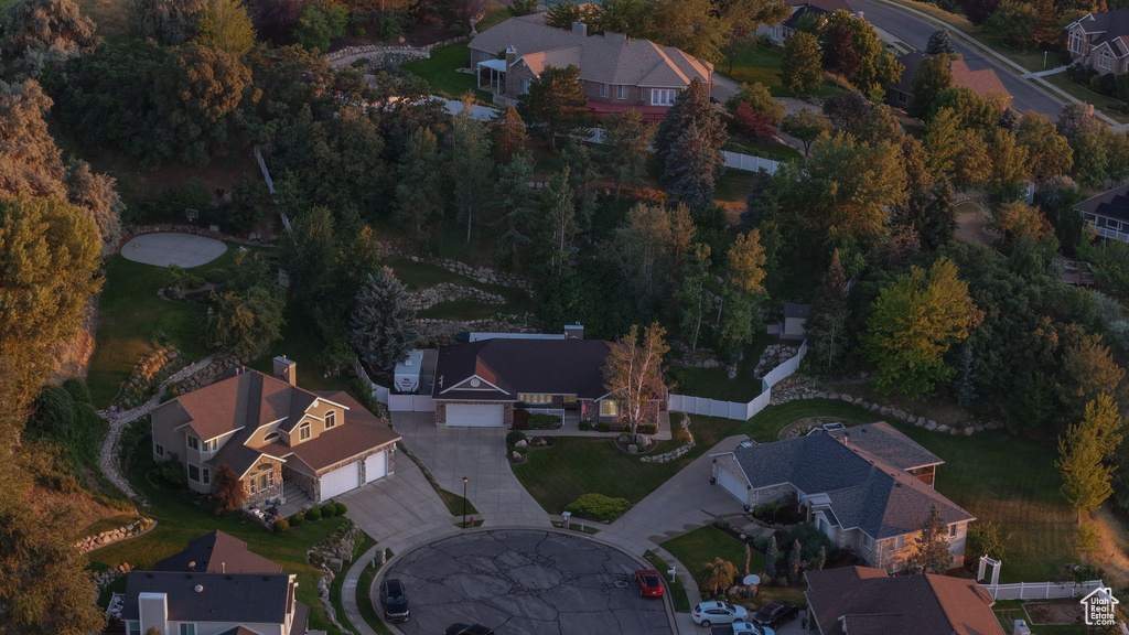 219 DEERHOLLOW CIR North Salt Lake, UT 84054