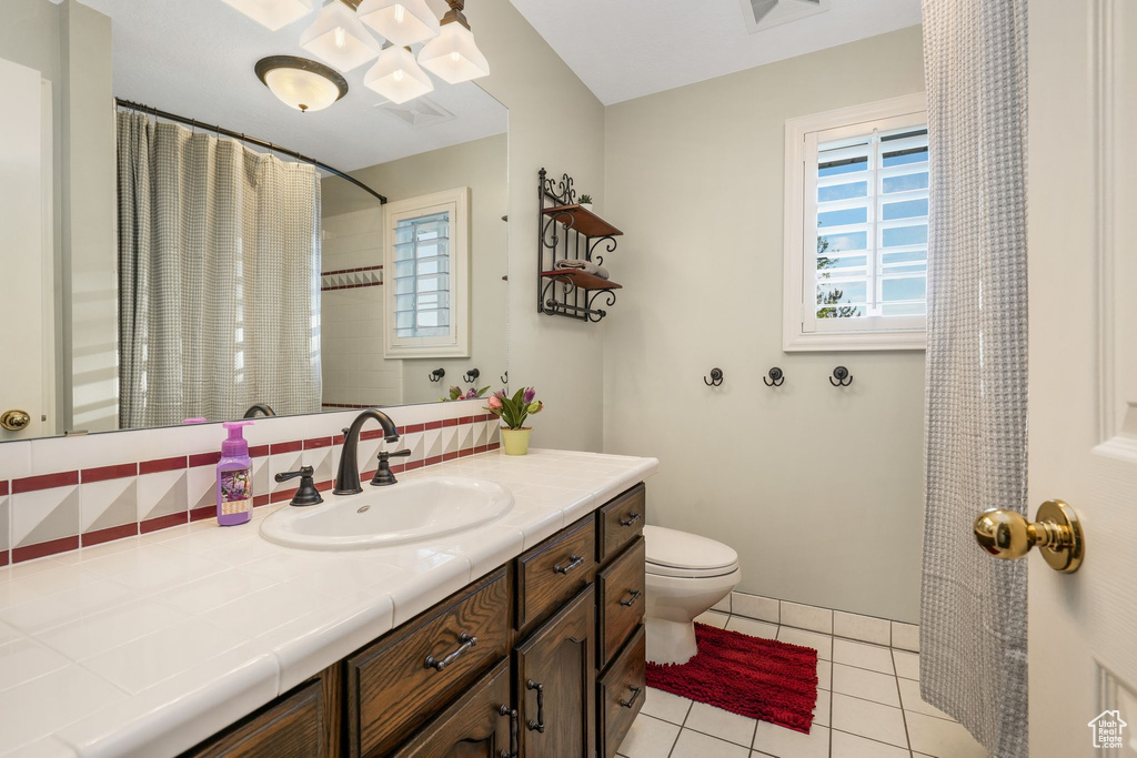 219 DEERHOLLOW CIR North Salt Lake, UT 84054