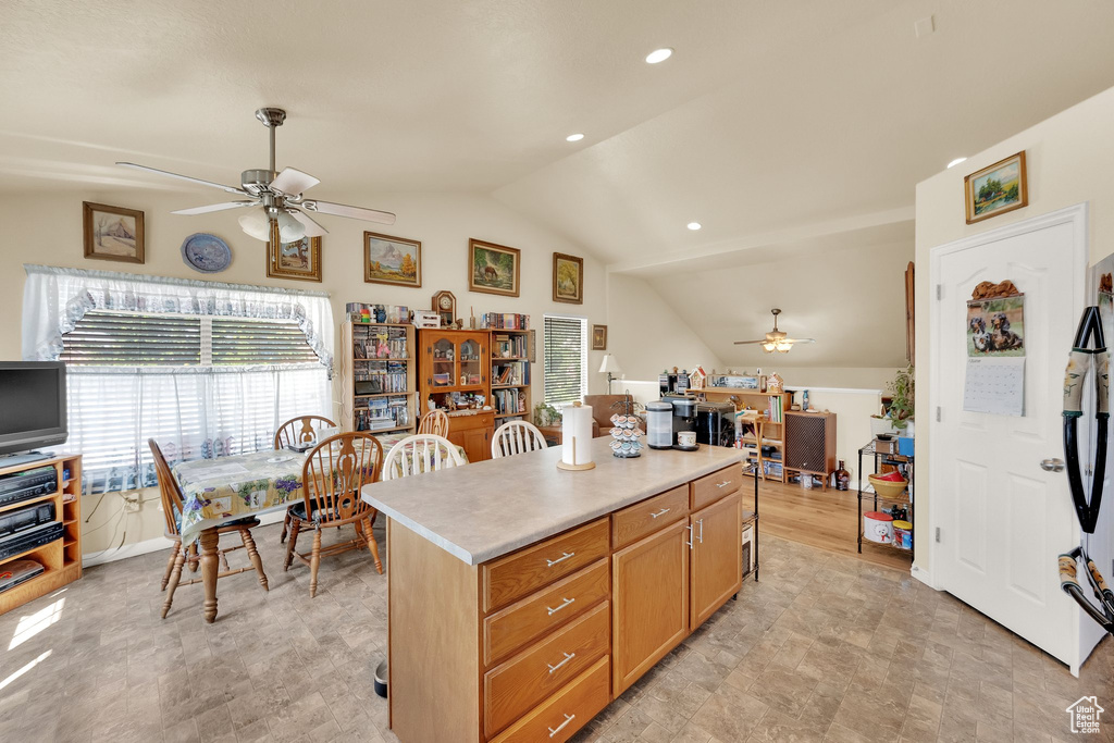 1047 W ASCOT DR North Salt Lake, UT 84054
