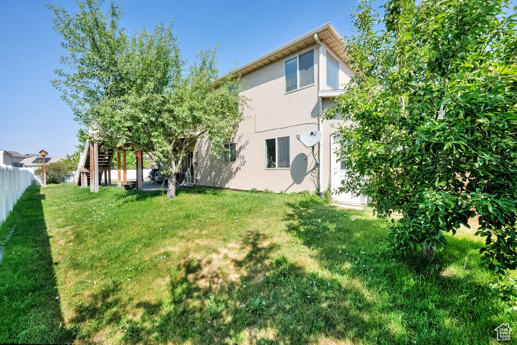 1047 W ASCOT DR North Salt Lake, UT 84054