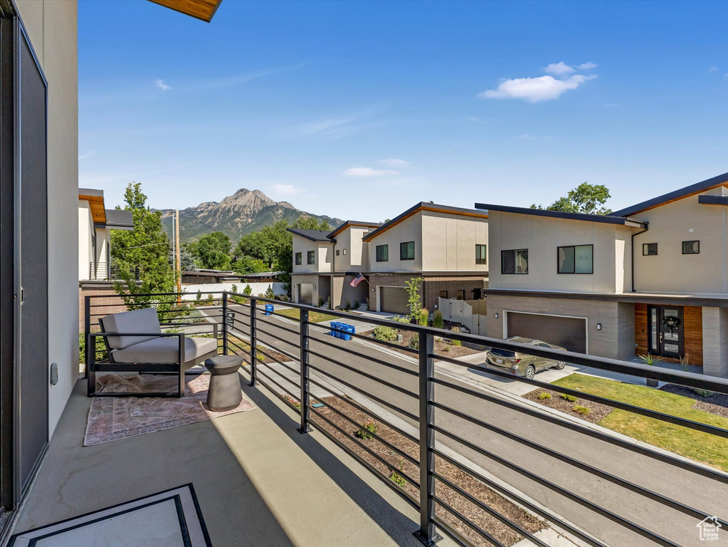 1783 E BERMONDSEY CT Holladay, UT 84117
