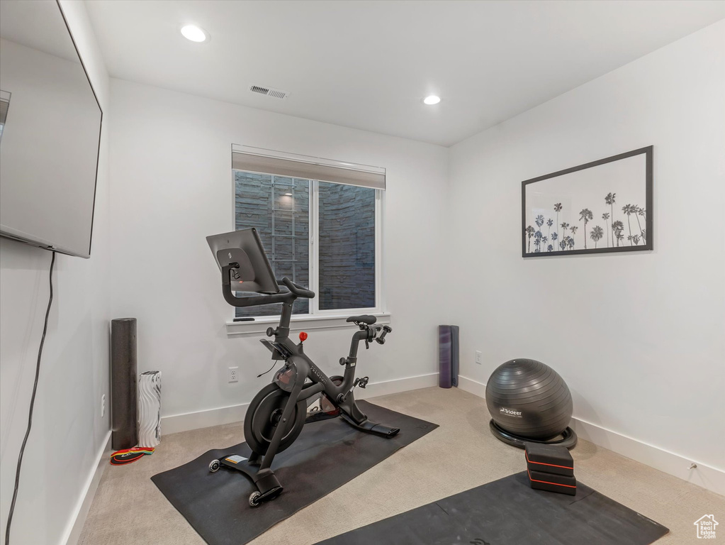 1783 E BERMONDSEY CT Holladay, UT 84117
