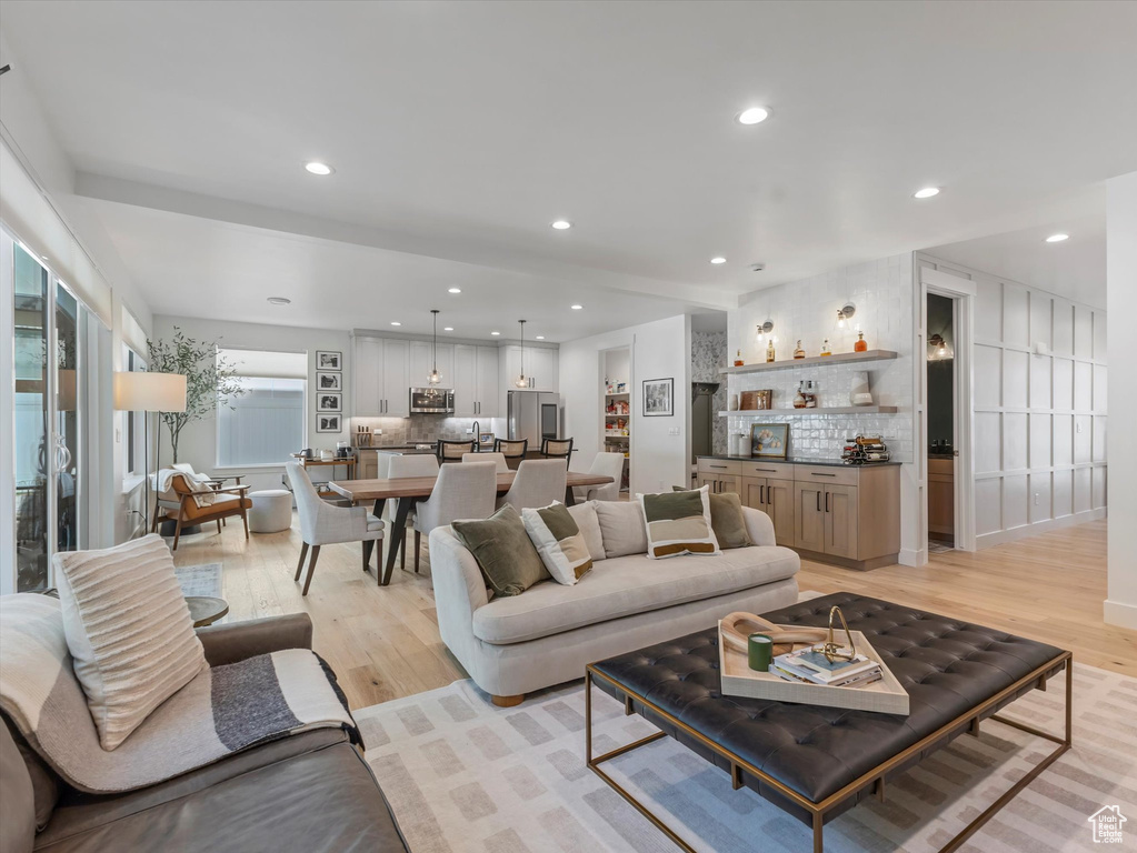 1783 E BERMONDSEY CT Holladay, UT 84117