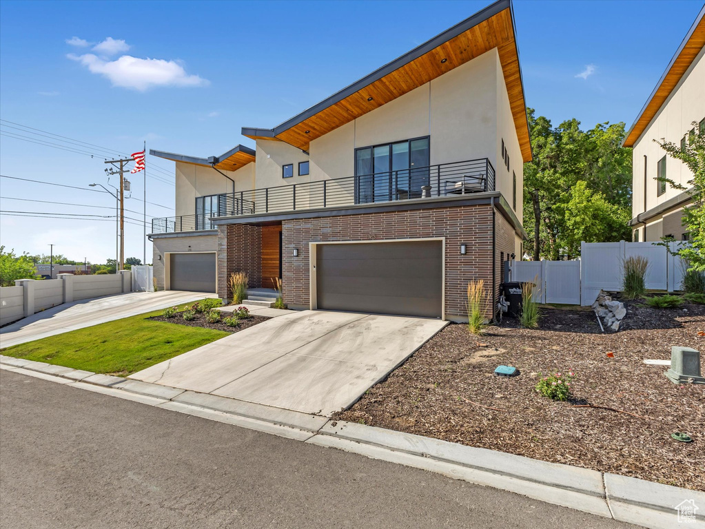 1783 E BERMONDSEY CT Holladay, UT 84117