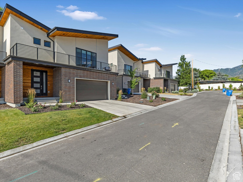 1783 E BERMONDSEY CT Holladay, UT 84117
