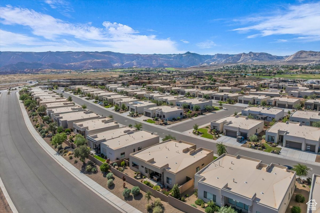 1445 W FIREPIT KNOLL DR St George, UT 84770