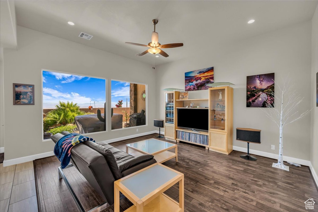 1445 W FIREPIT KNOLL DR St George, UT 84770