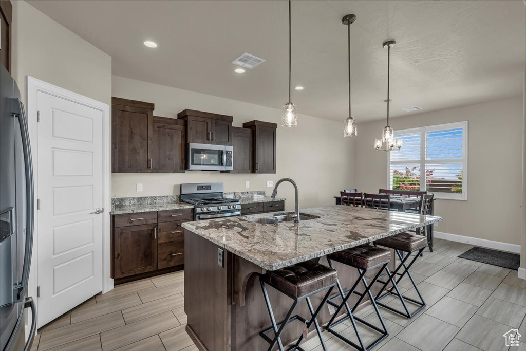 1445 W FIREPIT KNOLL DR St George, UT 84770