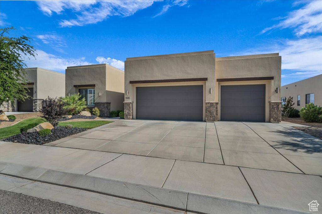 1445 W FIREPIT KNOLL DR St George, UT 84770