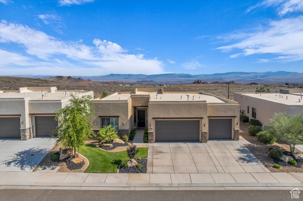 1445 W FIREPIT KNOLL DR St George, UT 84770