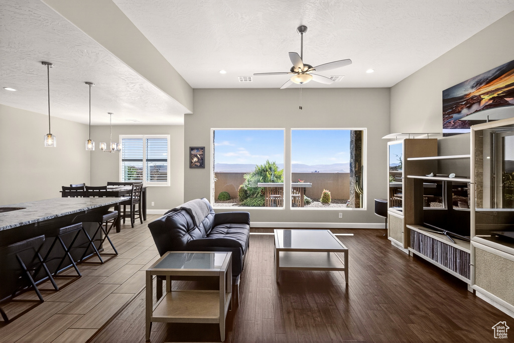 Photo 10 for MLS #2097544 at 1445 W Firepit Knoll Dr