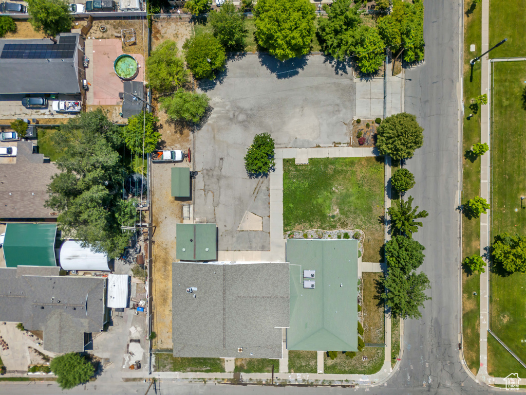 Aerial overview of property\\\'s location