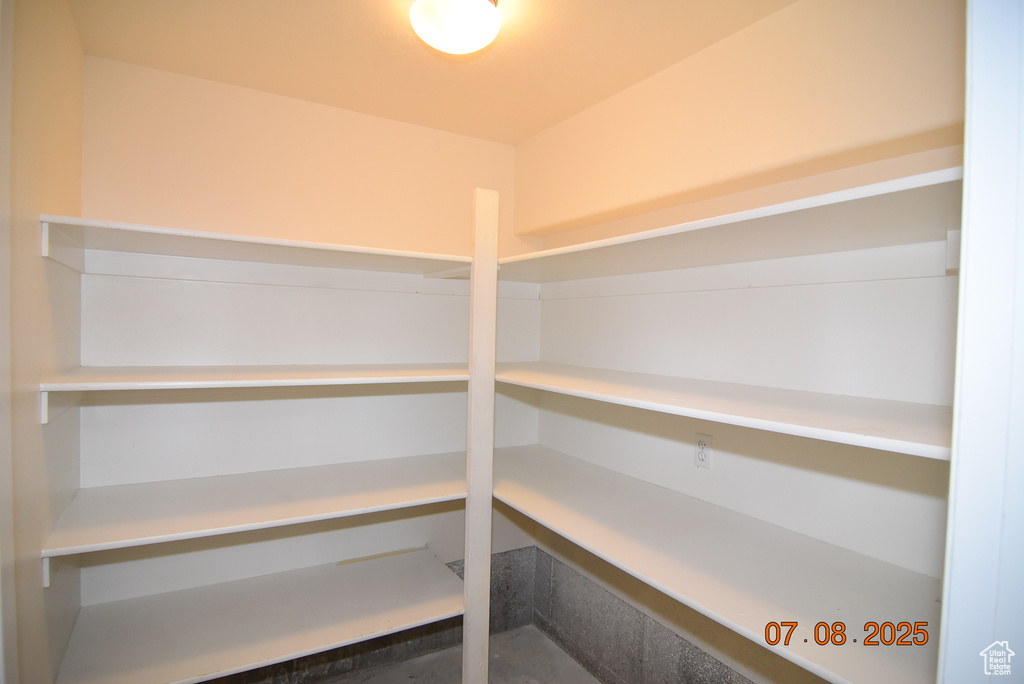 107 W HIGH SIERRA DR Elk Ridge, UT 84651