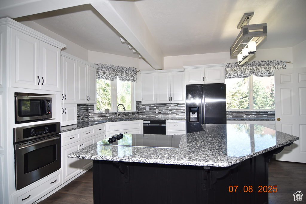 107 W HIGH SIERRA DR Elk Ridge, UT 84651