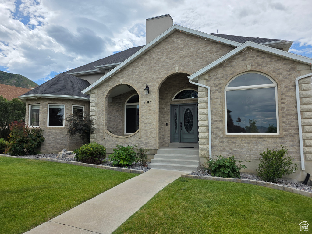 107 W HIGH SIERRA DR Elk Ridge, UT 84651
