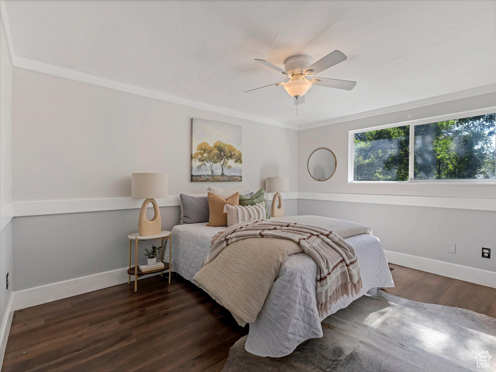9457 S POPPY LN Sandy, UT 84094