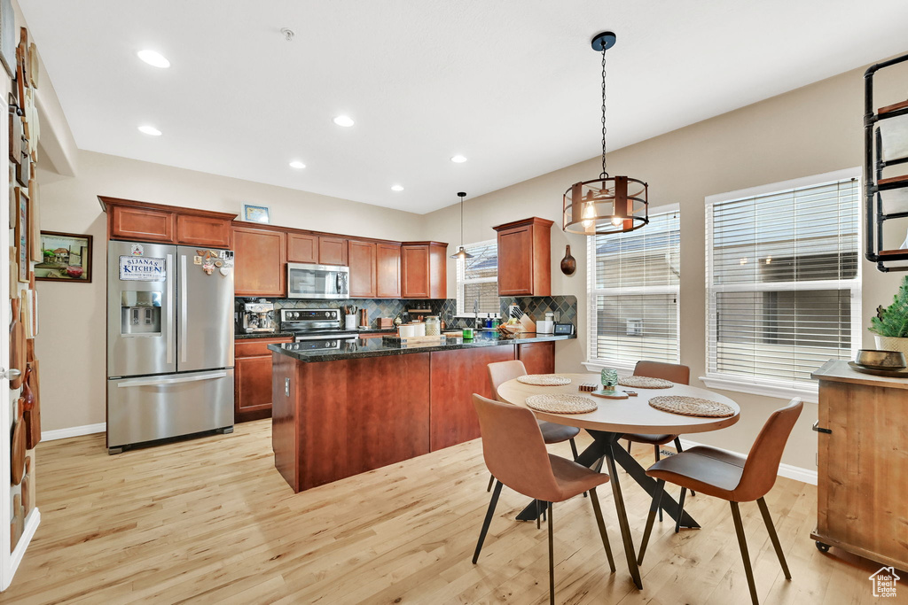 861 E RED SAGE LN Murray, UT 84107