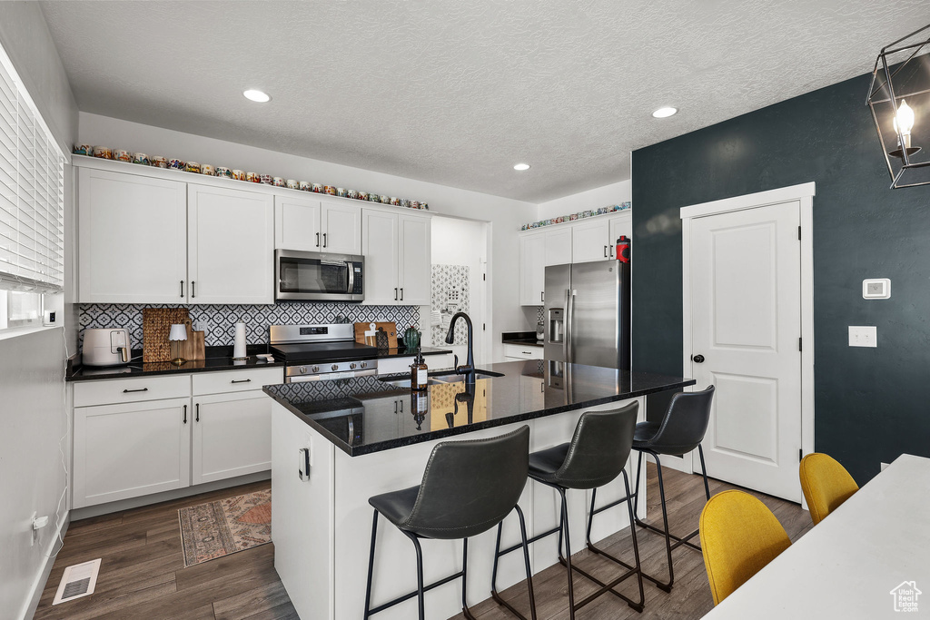 1098 S 4050 W Syracuse, UT 84075