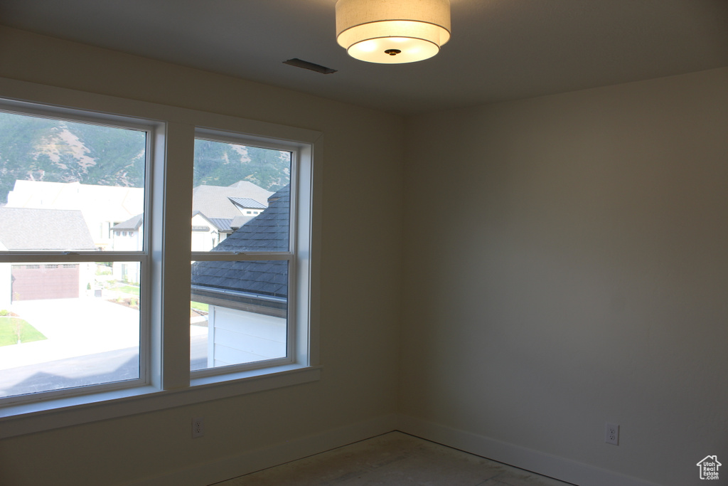 1318 S 1090 E Salem, UT 84653
