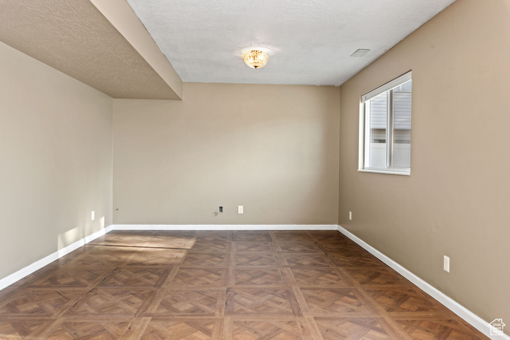 616 S 1430 W Lehi, UT 84043