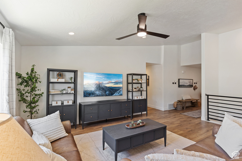 Photo 11 for MLS #2097594 at 2539 W Black Sage Dr
