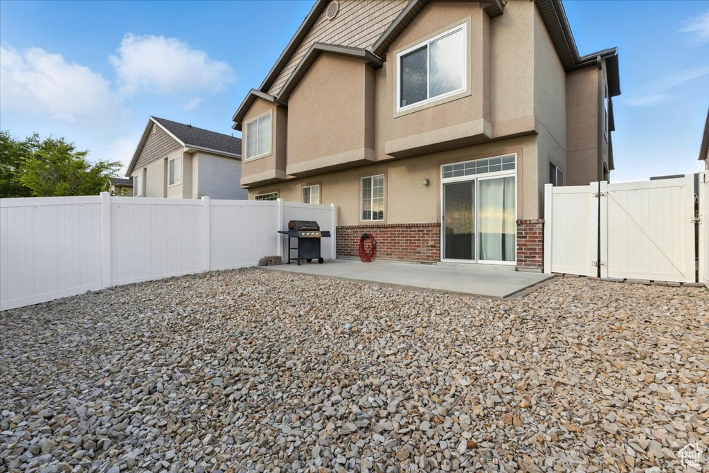 729 N BUCKINGHAM DR North Salt Lake, UT 84054