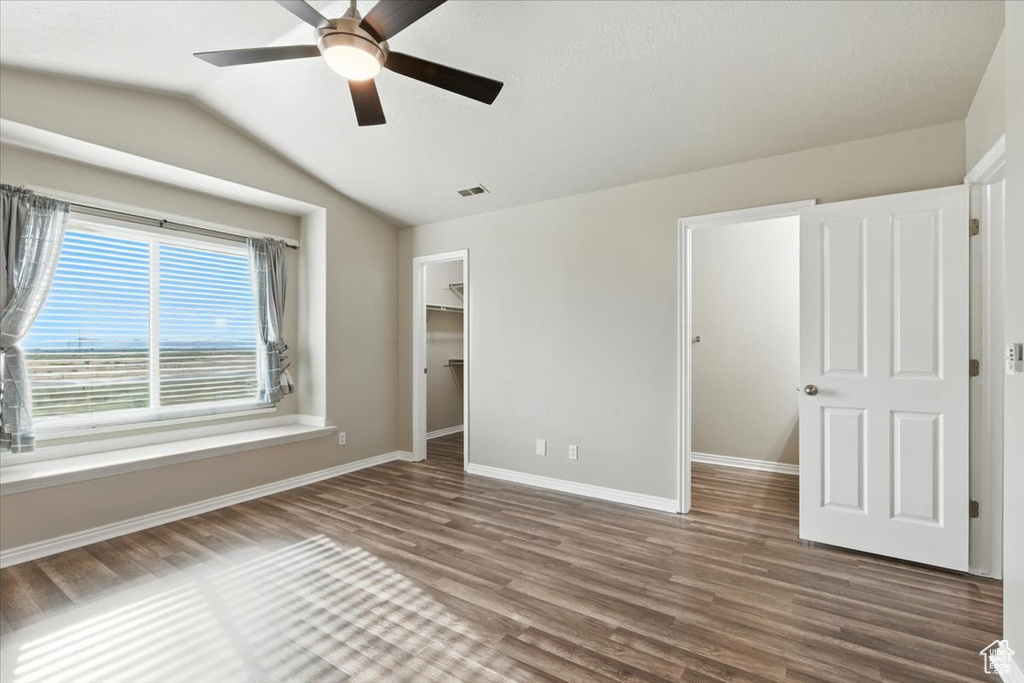 729 N BUCKINGHAM DR North Salt Lake, UT 84054