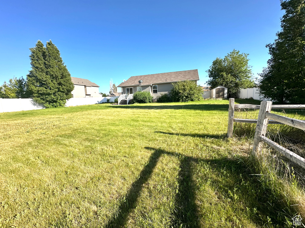 2592 W 2650 N Clinton, UT 84015