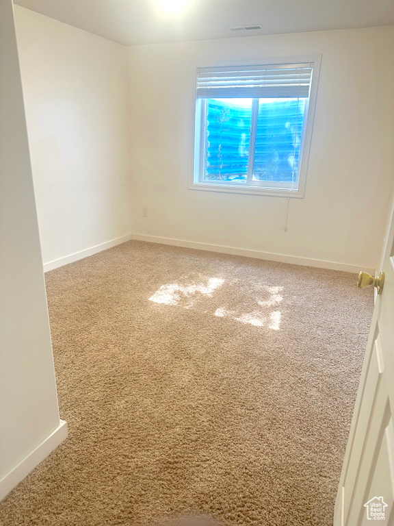2592 W 2650 N Clinton, UT 84015