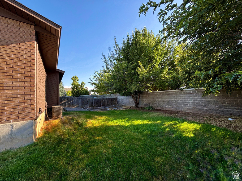 7692 S CHAD ST Midvale, UT 84047