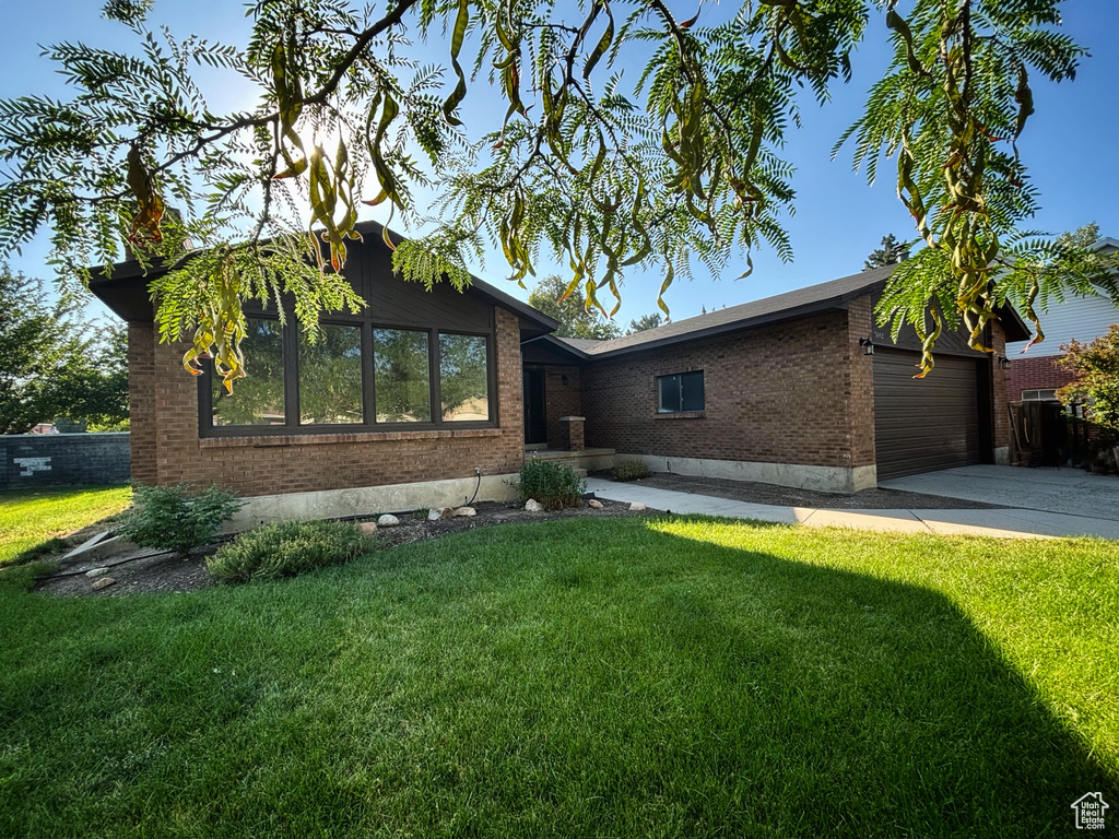 7692 S CHAD ST Midvale, UT 84047