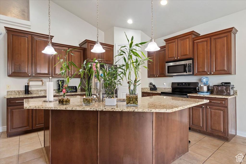 13507 S CHAMONIX WAY Riverton, UT 84065