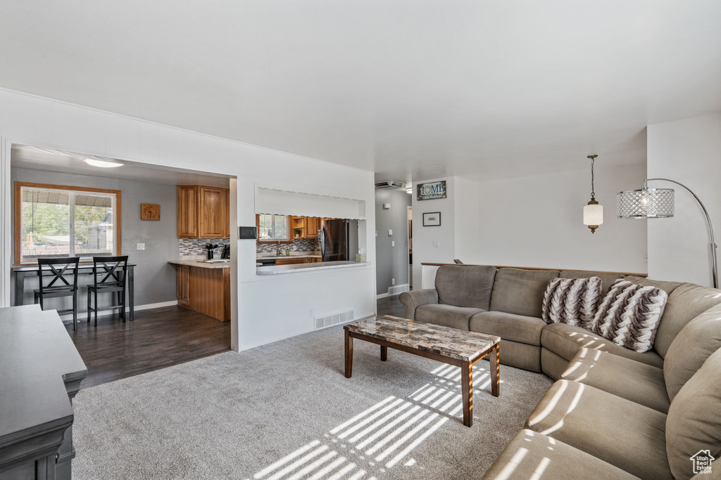 5160 S LEPRECHAUN LN Kearns, UT 84118