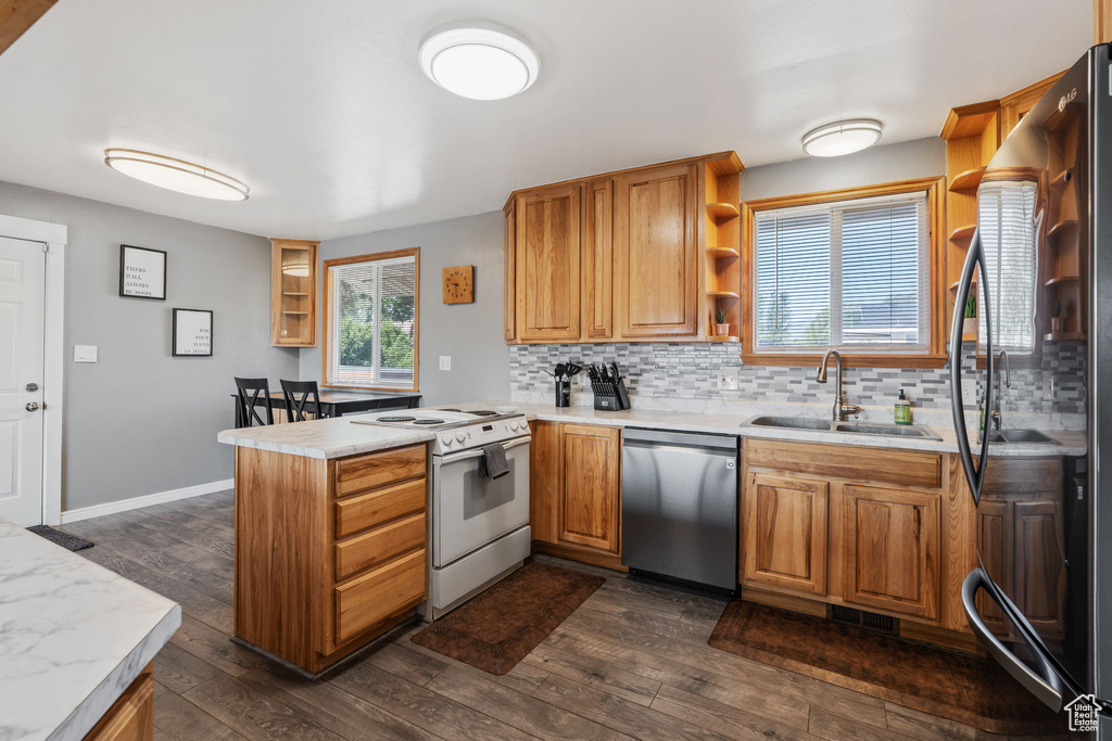 5160 S LEPRECHAUN LN Kearns, UT 84118