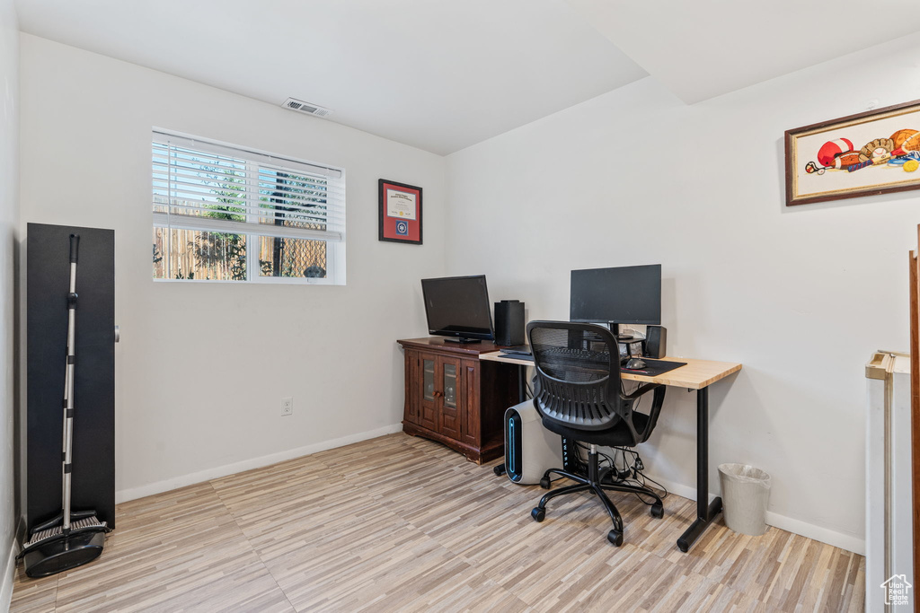 5160 S LEPRECHAUN LN Kearns, UT 84118