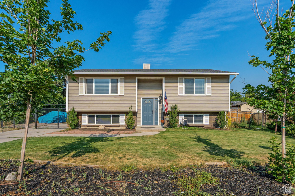 5160 S LEPRECHAUN LN Kearns, UT 84118