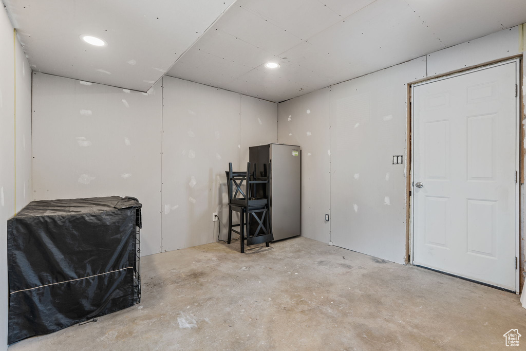 5160 S LEPRECHAUN LN Kearns, UT 84118