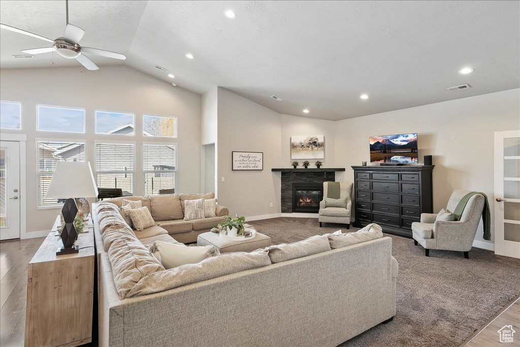 1949 N 2350 W #203 Clinton, UT 84015
