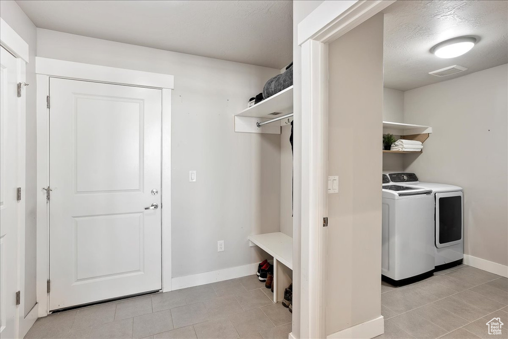 1949 N 2350 W #203 Clinton, UT 84015