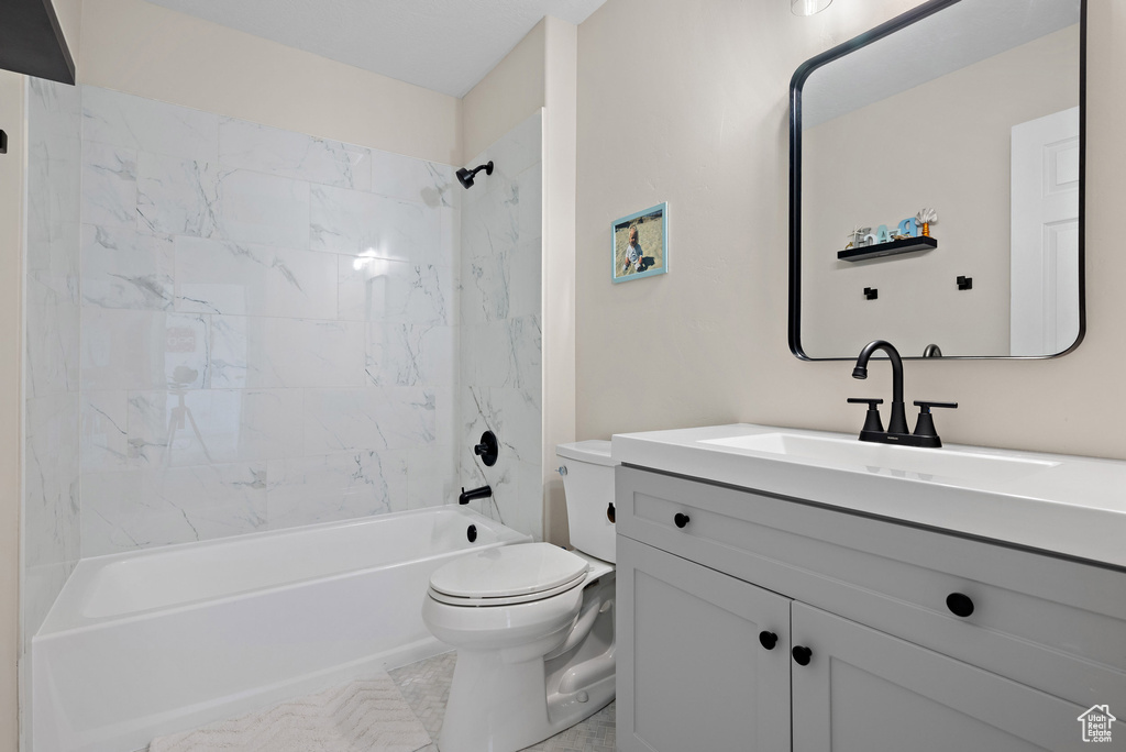 8791 N SUFFOLK LN Eagle Mountain, UT 84005