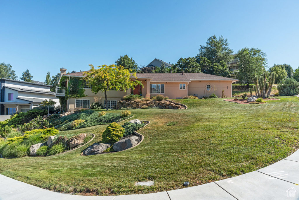 967 E EAGLEWOOD DR North Salt Lake, UT 84054